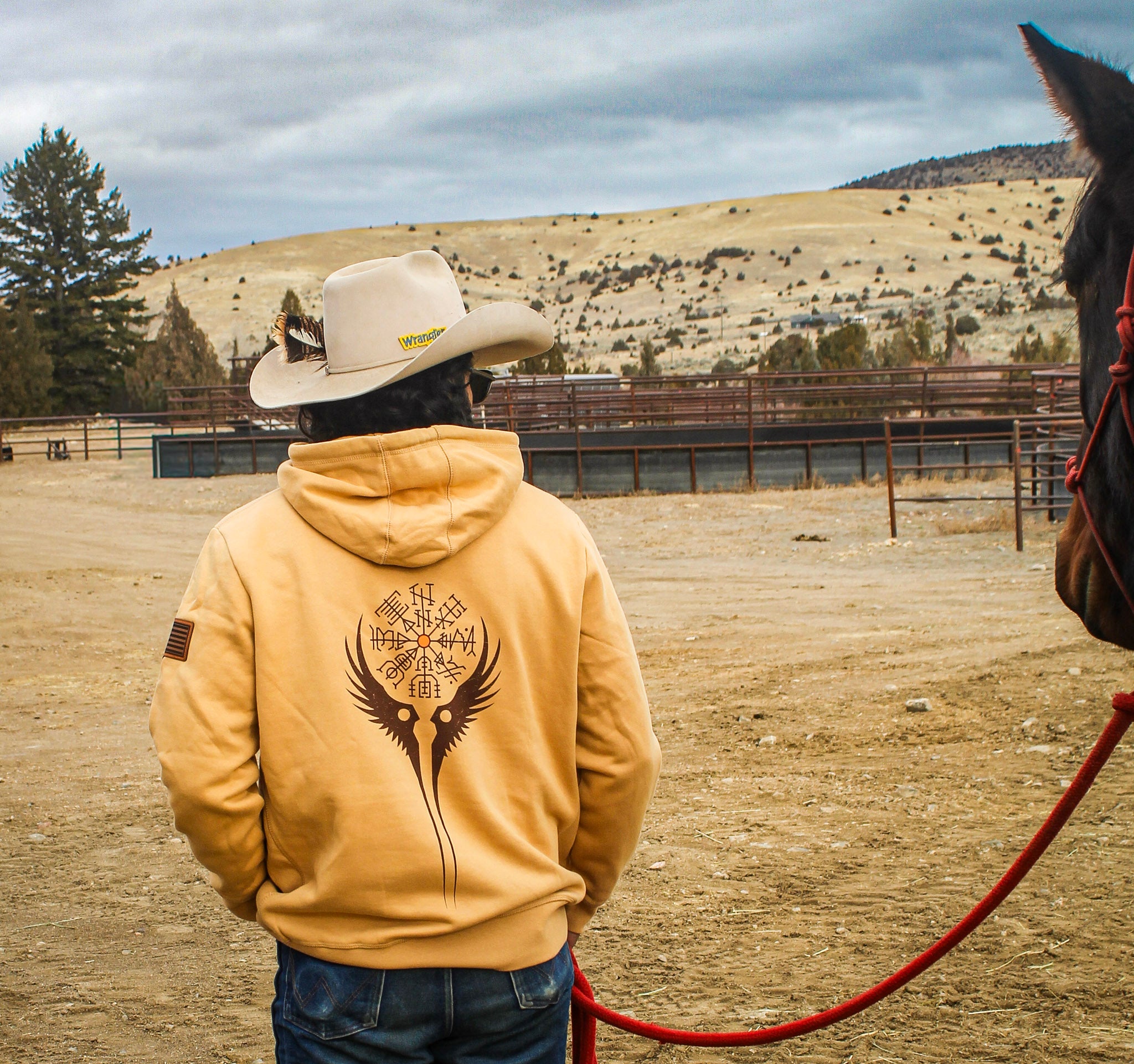 Valkyrie Pullover Hoodie - Unisex