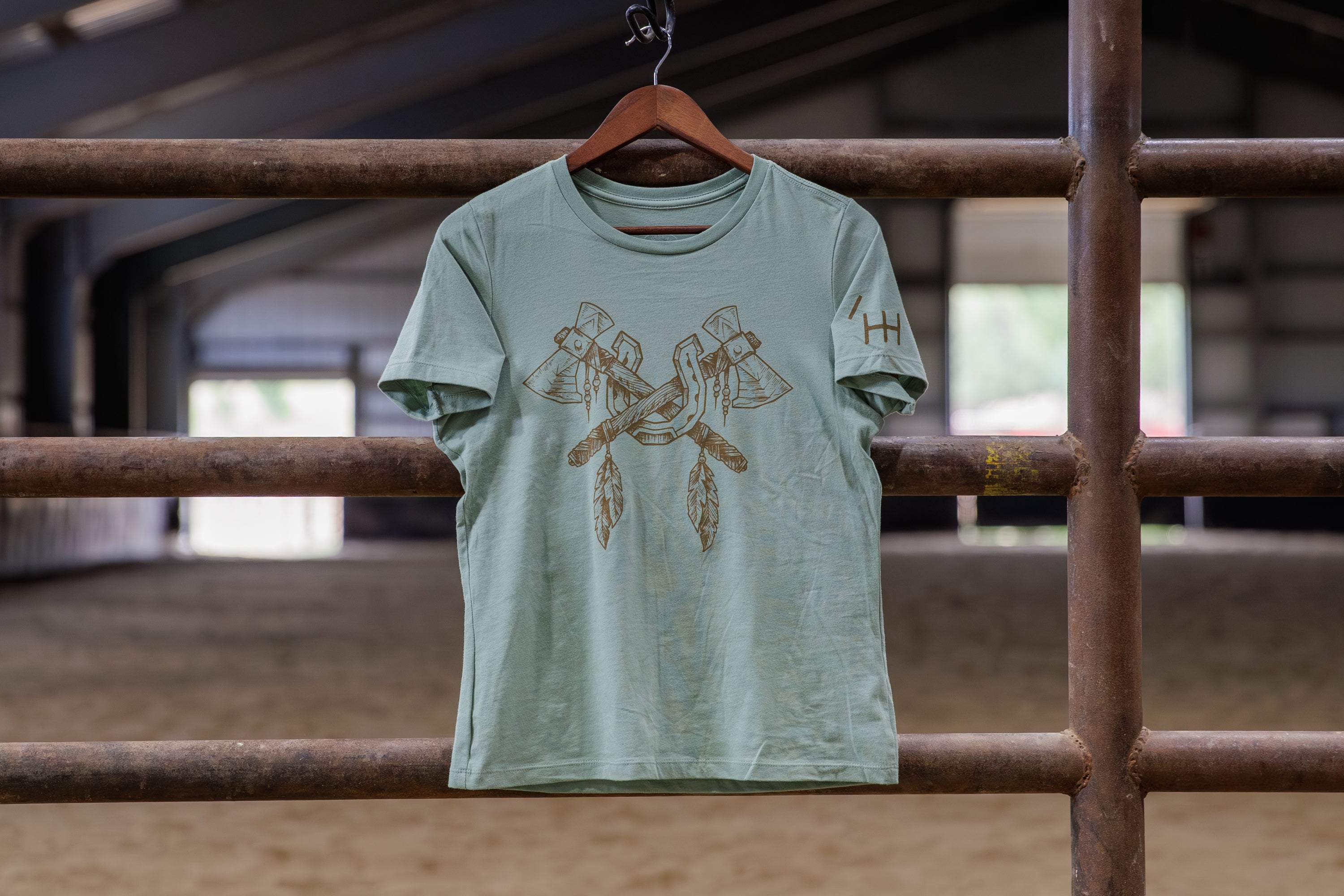 Women's Tomahawk T-Shirt